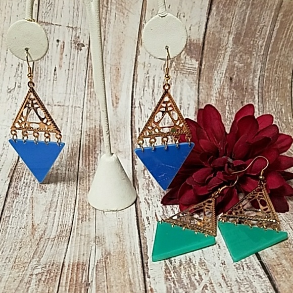 E1188 Gold & Acrylic Geo Drop Earrings CHOICE - Picture 2 of 9