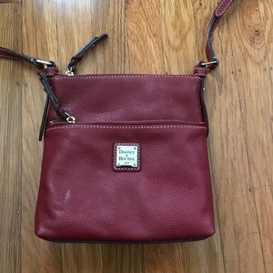 Dooney & Bourke letter carrier crossbody bag