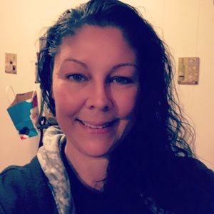 Meet your Posher, Tera