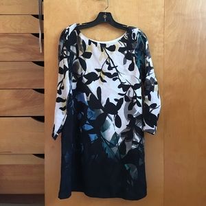 Anthropologie peekaboo sleeve dress (XSP)