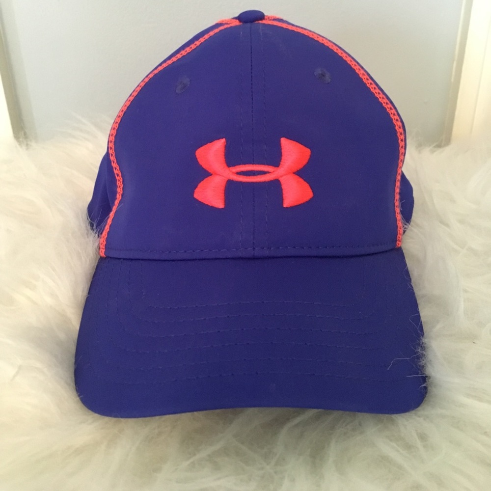 never worn PINK/BLUE under armor hat