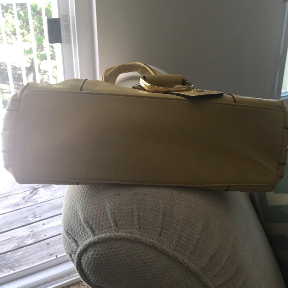 Purse - Picture 4 of 4