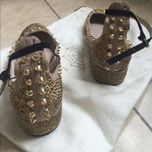 Zara Woman Gold Rhinestone Stud Shoes