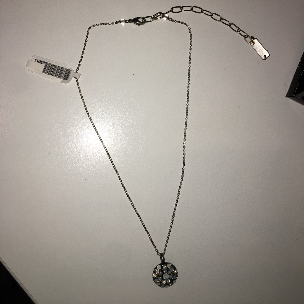 A necklace.