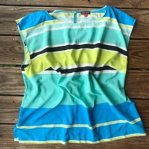 2x Vince Camuto top