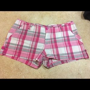 NWOT! Pink plaid stretch shorts!