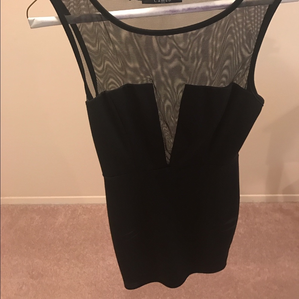 Dress - Picture 2 of 2