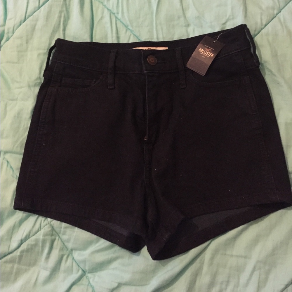 Hollister black high rise shorts