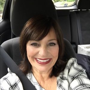 Meet your Posher, Donna