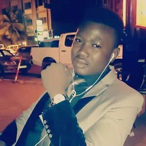 Meet your Posher, Cheick faycal