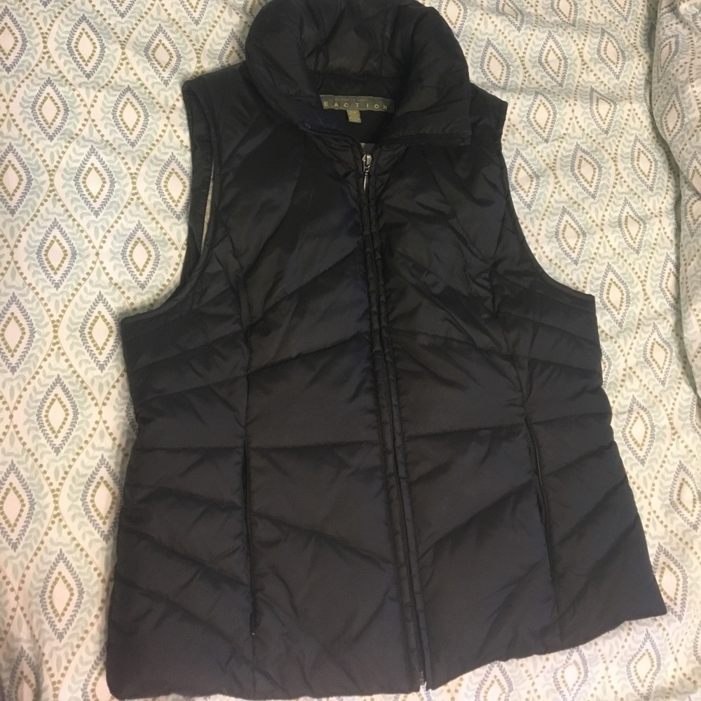 Kenneth cole vest