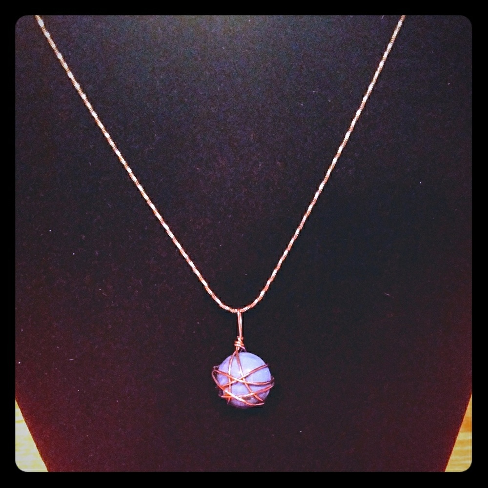 Single Pendant Necklace