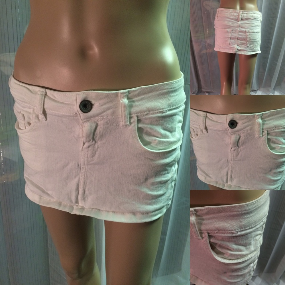 White denim stretch mini skirt