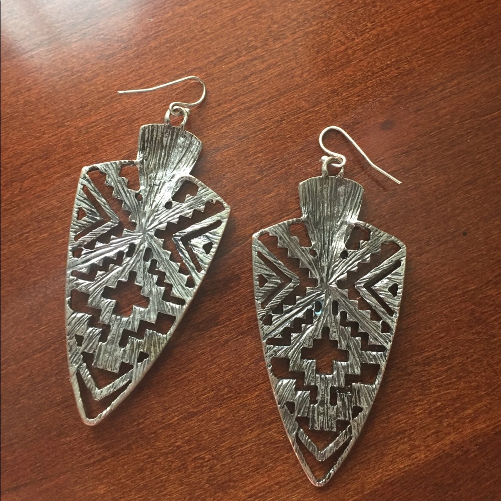 Arrowhead Silver Earrings - Picture 2 of 4
