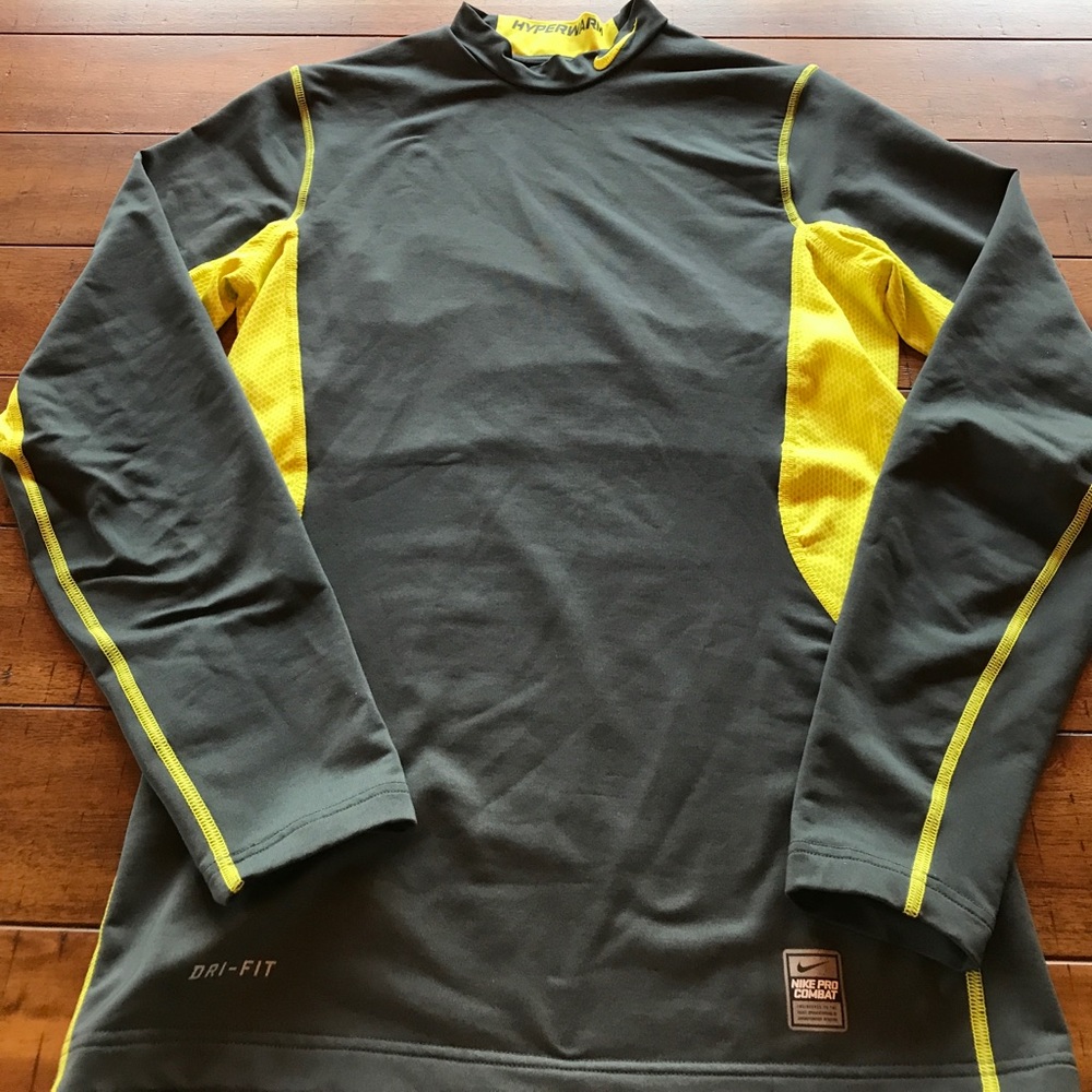 Nike Pro Combat Thermal Men's Medium Long Sleeve