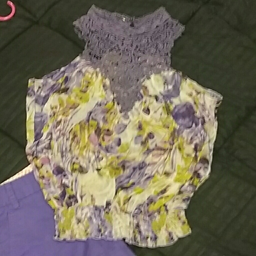 💜Sleeveless Blouse💜