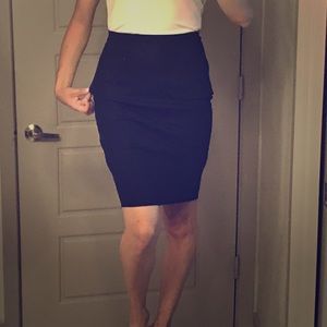 NWOT ZARA Pencil Skirt