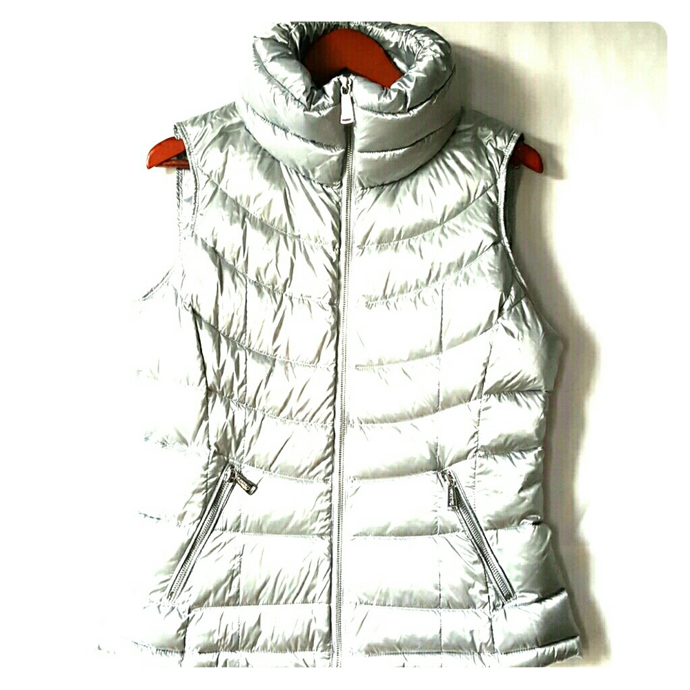 Modern puffer vest