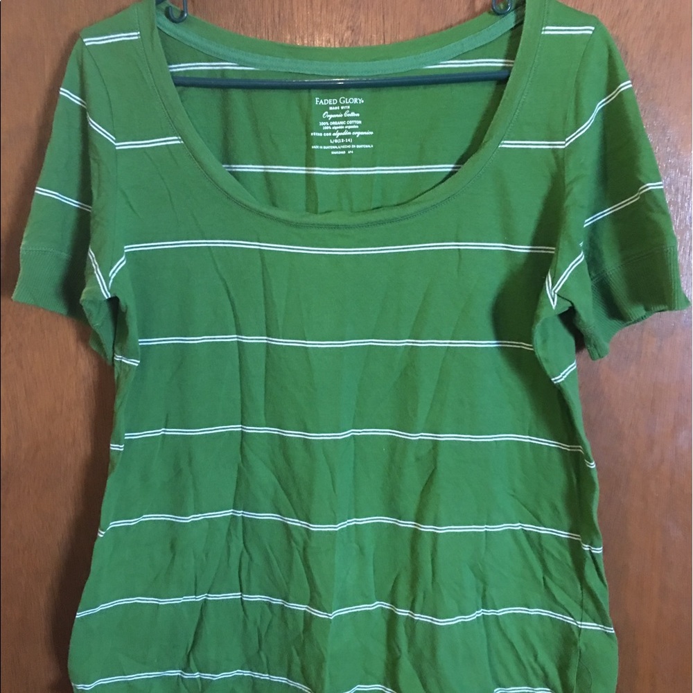 Green & white striped tee