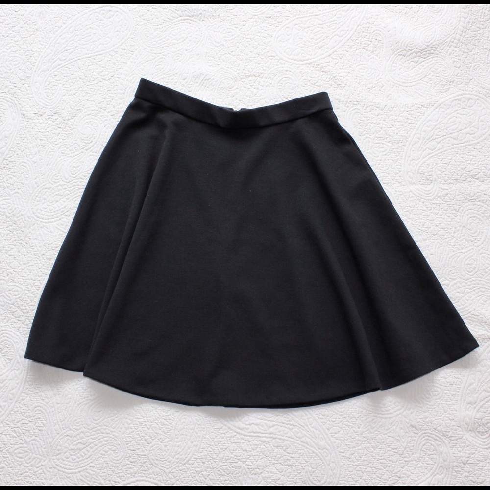 NWT Halogen Black Skirt