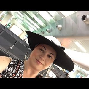 Meet your Posher, Erica