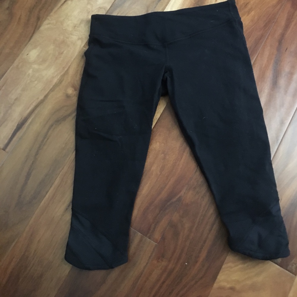 Lululemon crop pants