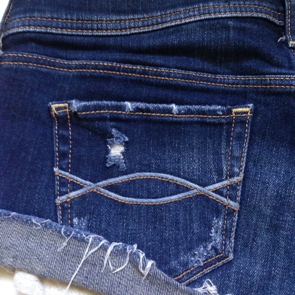 Abercrombie Distressed Denim Shorts - Picture 5 of 8