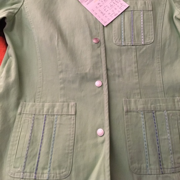 NEVER WORN BUTTON UP JACKET - Picture 2 of 3