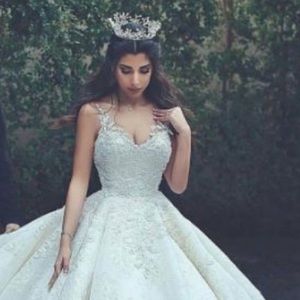 Meet your Posher, Liz