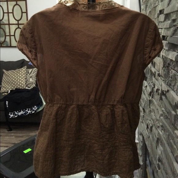 🦃 DONATED Bandolino cap sleeve blouse - Picture 4 of 5