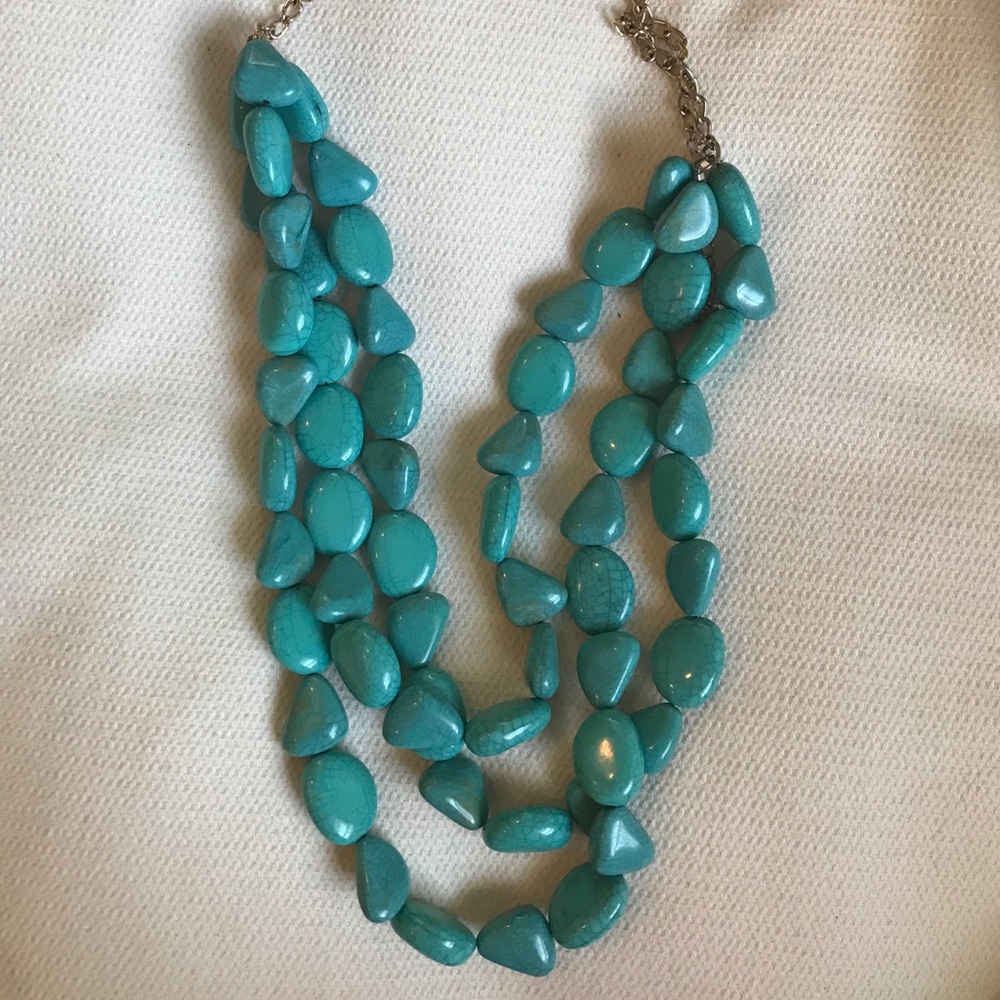 Turquoise layer necklace