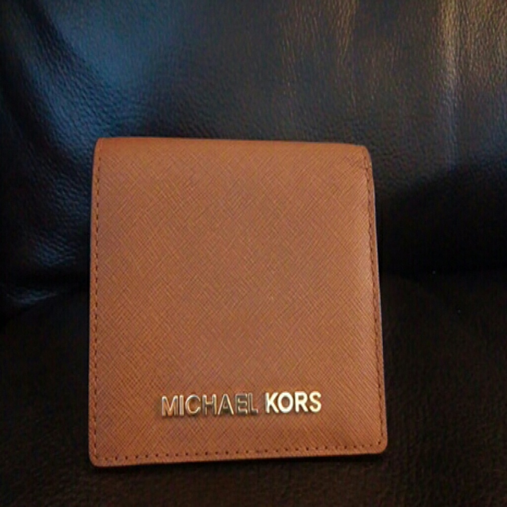 Brown Saffiano  leather wallet.