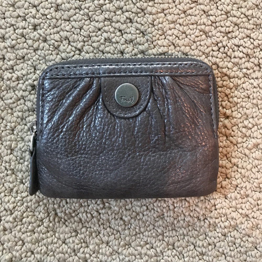 Small fossil wallet