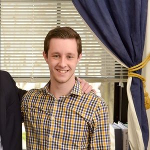 Meet your Posher, Ethan