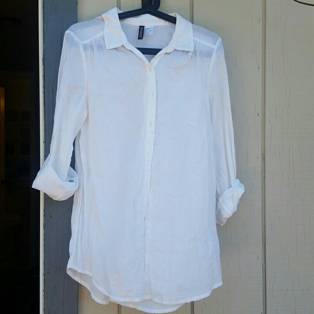 Lightweight button down shirt