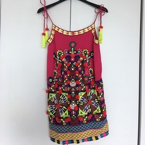 Brand new Pia Pauro summer dress. Size small