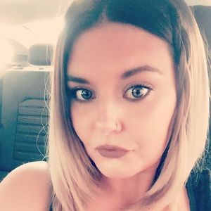 Meet your Posher, Lindsey