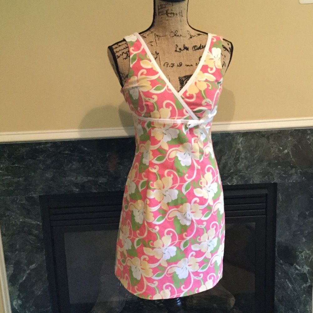 ❌ SOLD 
Dress buy today closet is closing