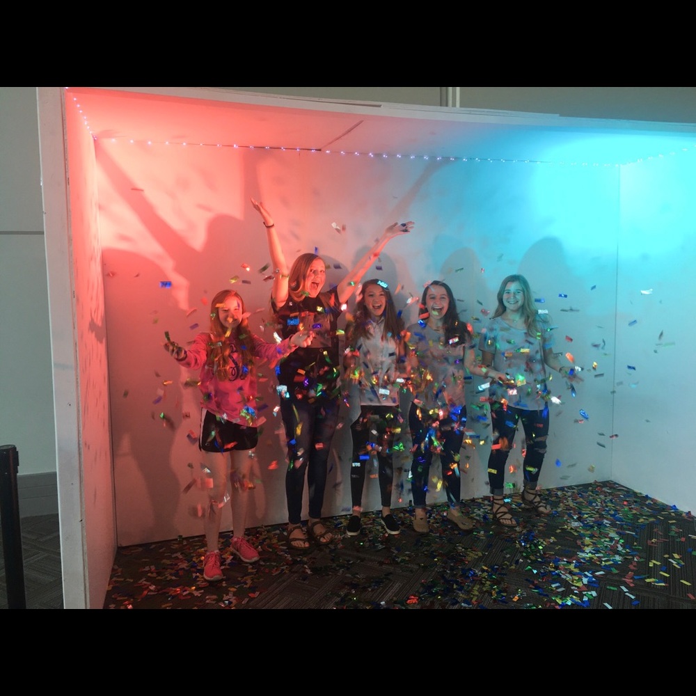 Meet your Posher, Abigail