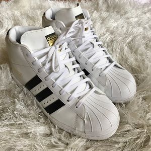 Adidas Superstars high wedge size 8