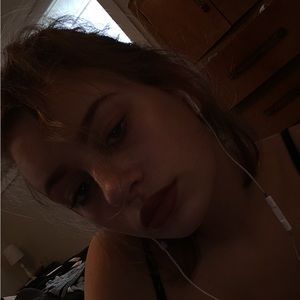 Meet your Posher, Brie