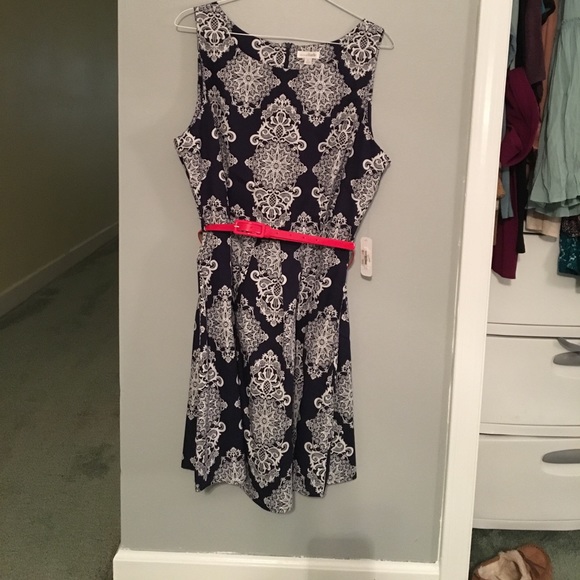 Navy and white dress with red belt - Picture 1 of 2
