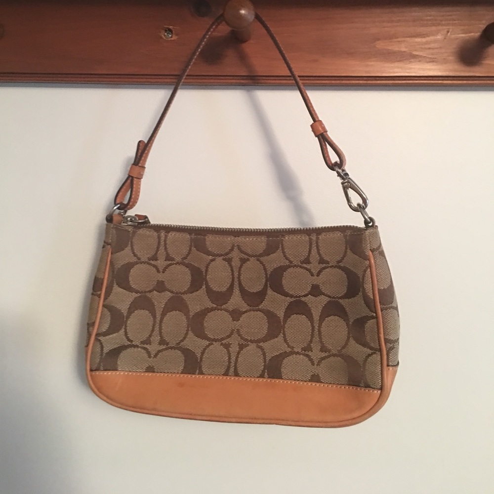 Authentic Coach Pocketbook