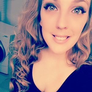 Meet your Posher, Brandee