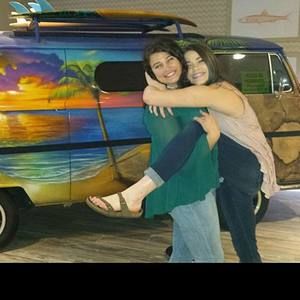 Meet your Posher, Miya