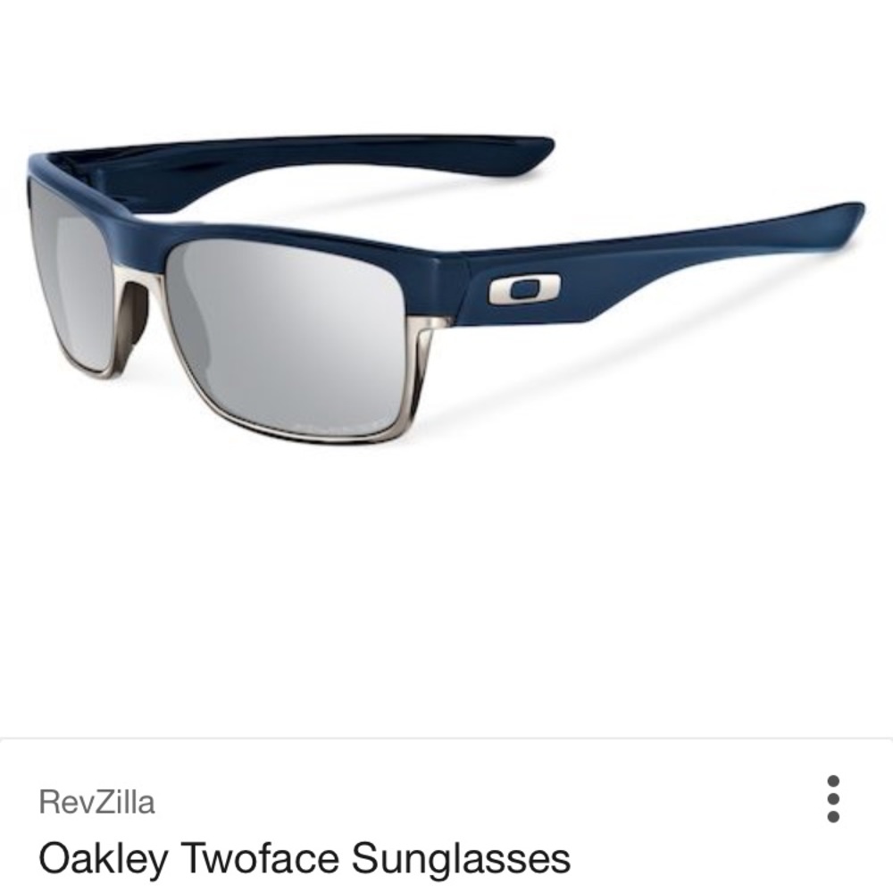 💯 authentic Two faced Oakley sunglasses