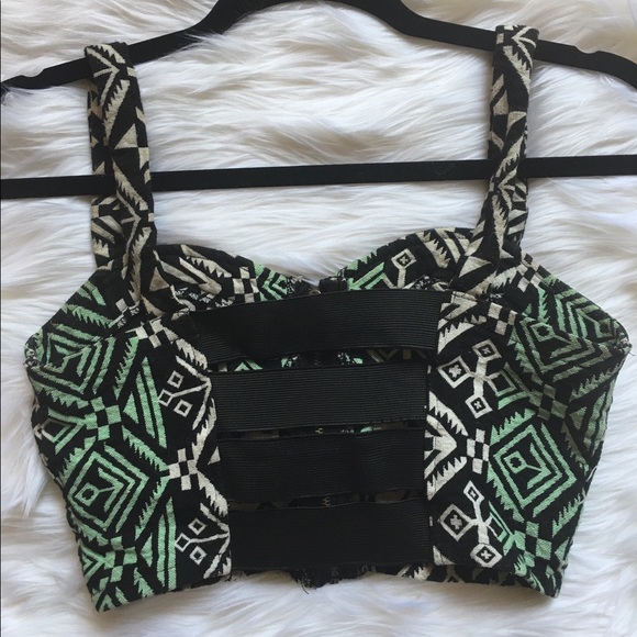 Staring At Stars Tribal Aztec Crop Top Size S - Picture 2 of 5