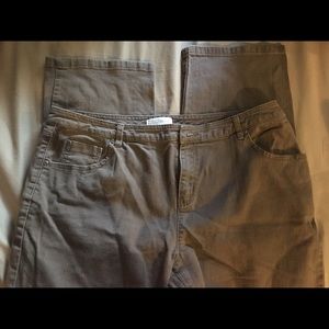 Dark brownish/grey khaki pants