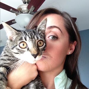 Meet your Posher, Danielle