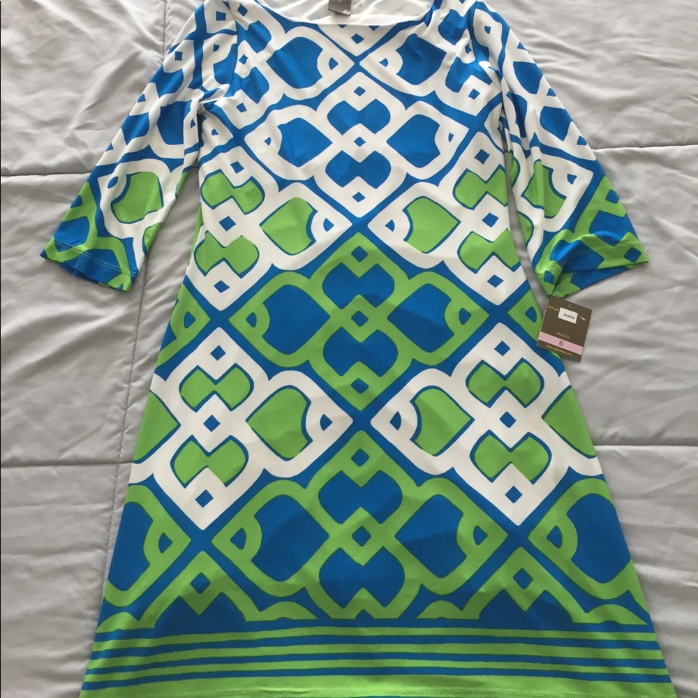 Quarter length sleeve shift dress